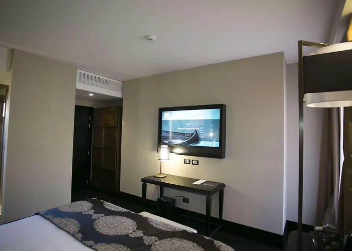 فندق The Times 4*