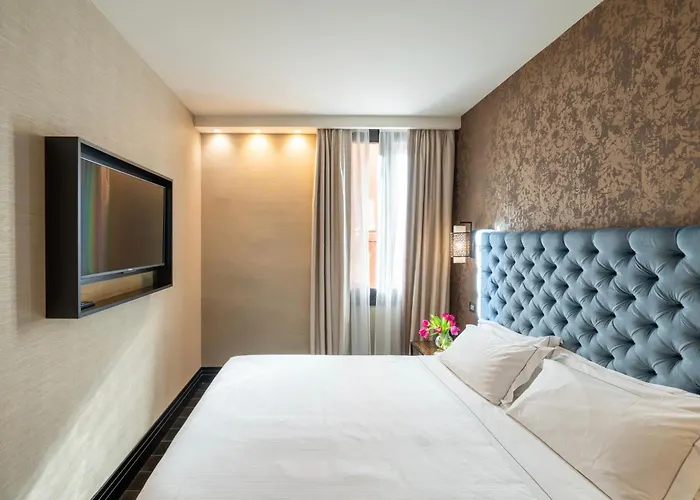 فندق The Times 4*